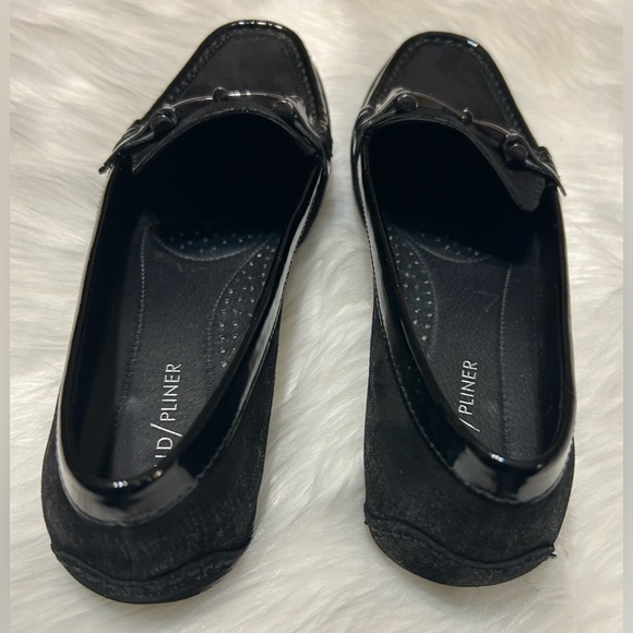 Donald J. Pliner Filo Horsebit Black Textured Loafers - Picture 4 of 6